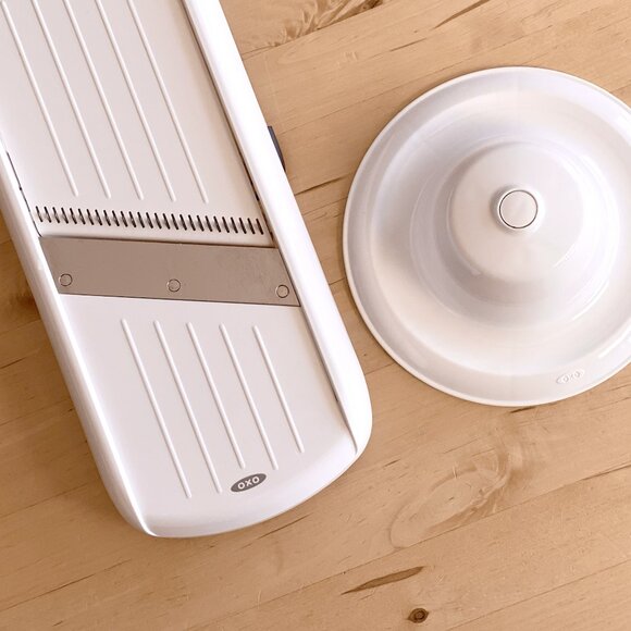 OXO Good Grips Simple Mandoline Slicer - Picture 3 of 7